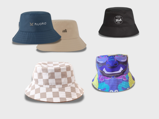 Mönstrad bucket hat