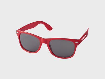 Solglasögon med logotyp